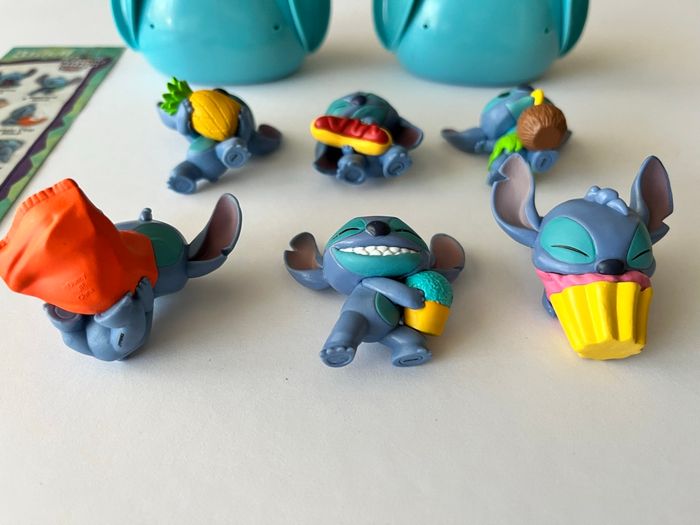 Lot ou à l’unité figurines Stitch feed me série 1 avec capsule - photo numéro 2