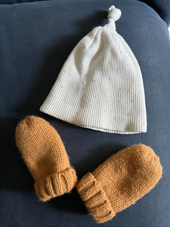 Bonnet et gants 1-3 mois