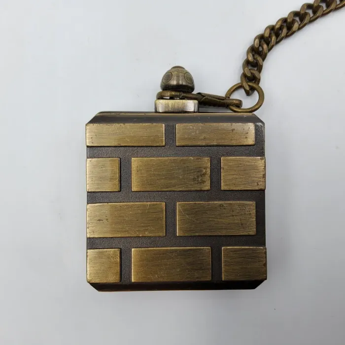 Super Mario Bros. Hatena Block Pocket Watch - Mario & Luigi - photo numéro 3
