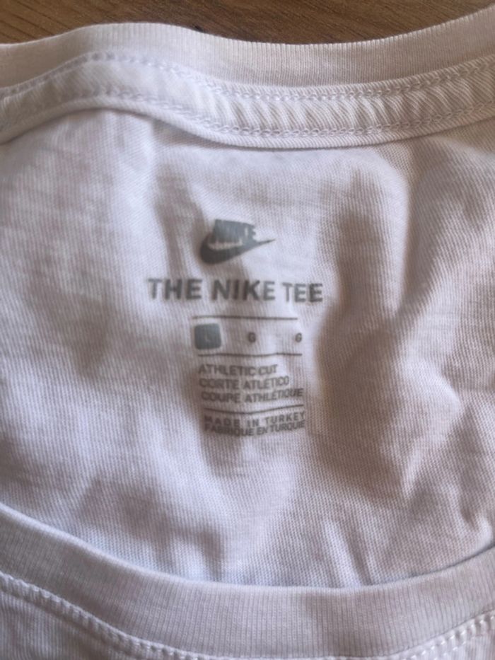 Teeshirt - photo numéro 2