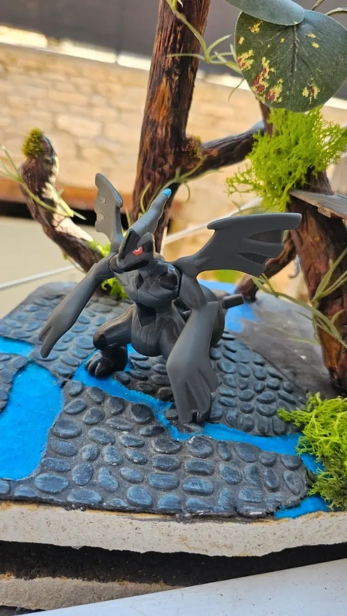 Super figurine Pokemon Nintendo zekrom
