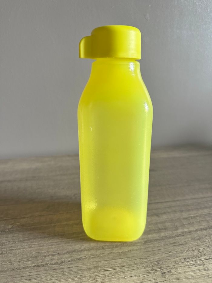 Bouteille jaune Tupperware 500ml - photo numéro 4