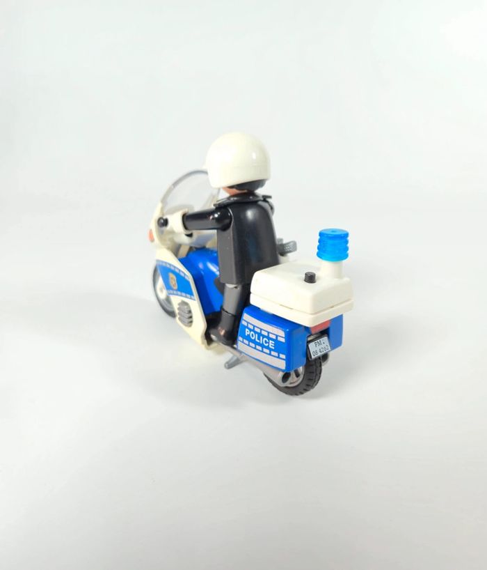 Playmobil Moto de Police - photo numéro 4