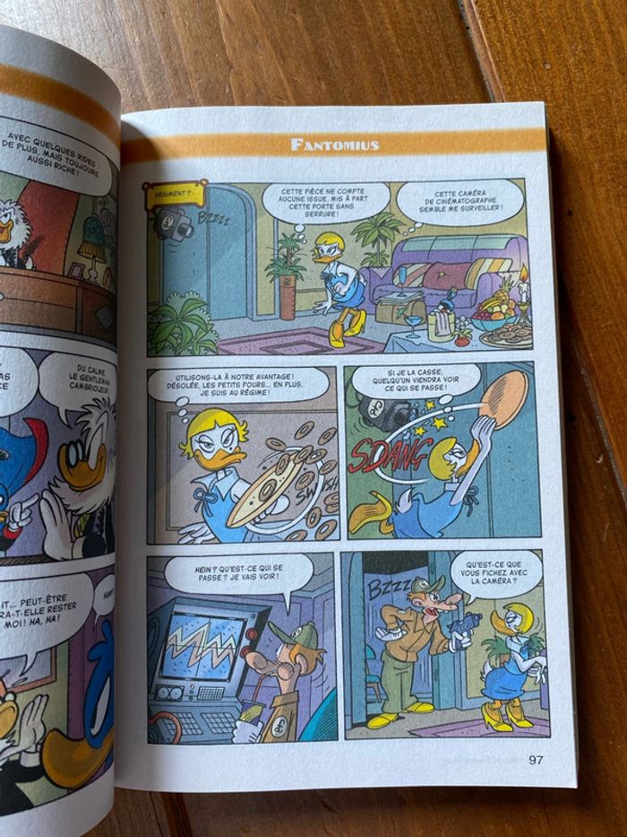 Mickey Parade Géant Disney - photo numéro 4