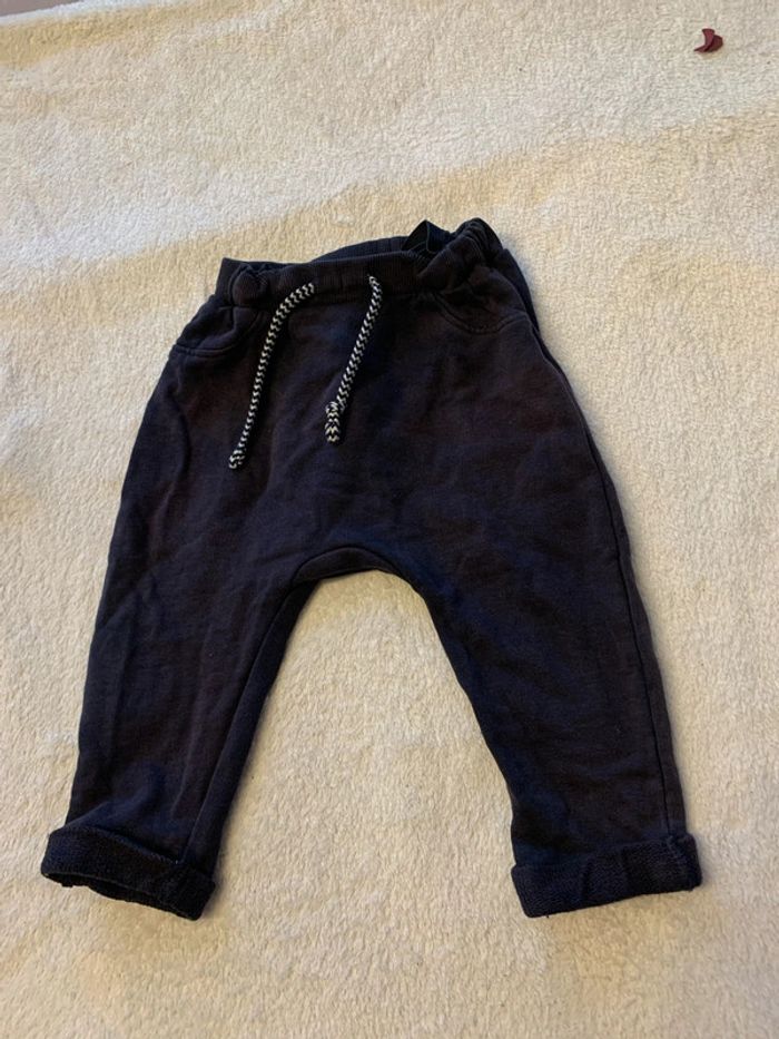 Sarouel tape a l’œil 18mois