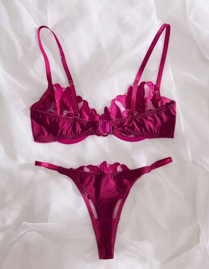 Ensemble de lingerie - photo numéro 2