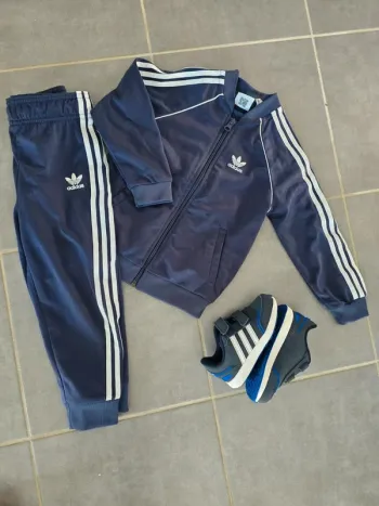 Ensemble jogging Adidas bleu