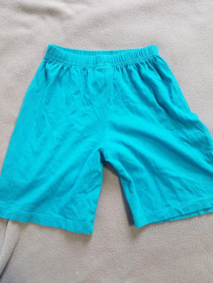Short en coton taille 6 ans bon état - photo numéro 3