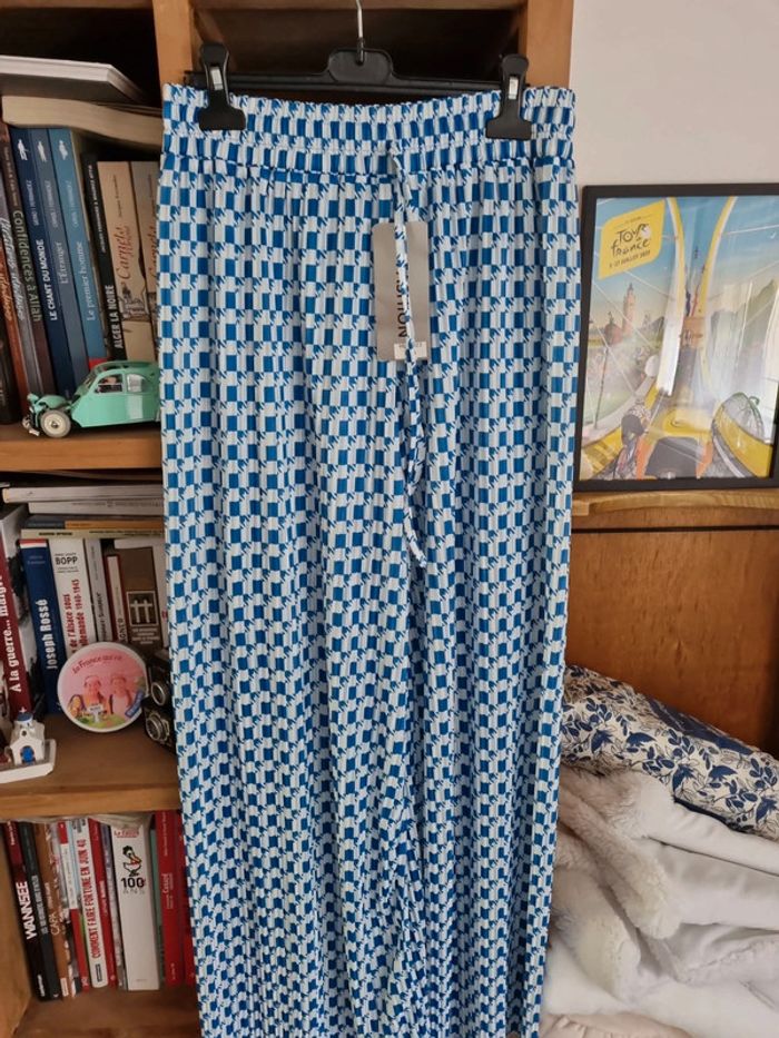 Pantalon fluide plissé neuf taille L/XL