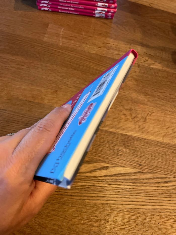 Livre La bibliothèque Rose Miraculous Un Duo de choc ! Numéro 25 - photo numéro 6