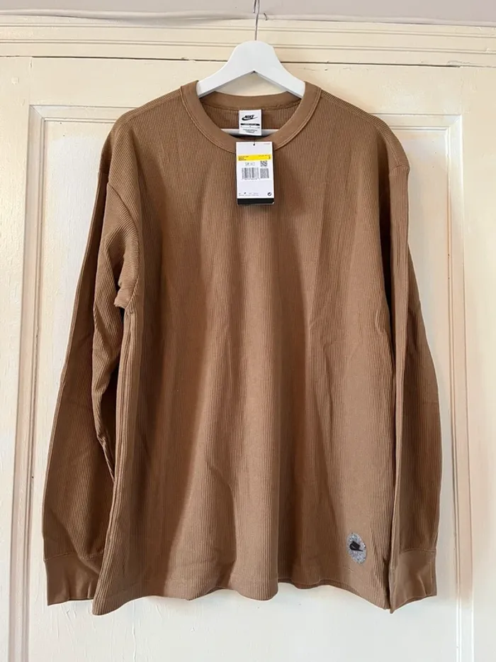Tee shirt nike manche longue marron
