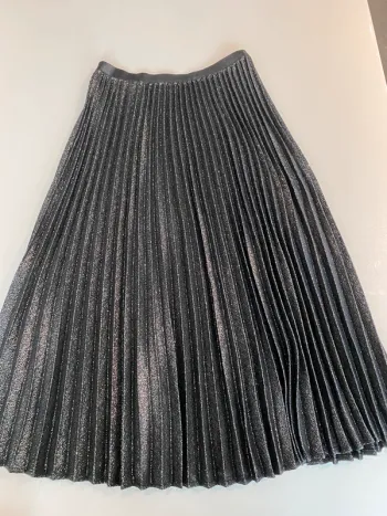 Jupe plisse noire paillette camaïeu