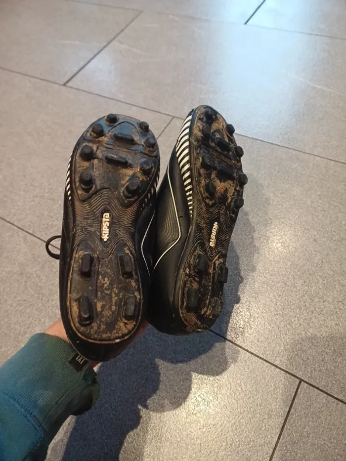 Crampons de foot - photo numéro 3