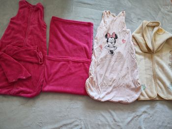 Lot gigoteuses et plaid 6/24 mois