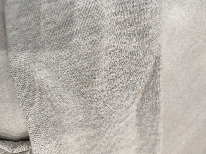 Sweat a capuche - photo numéro 2