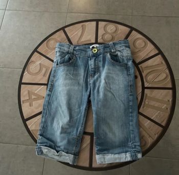 Short en jean garçon 7/8 ans