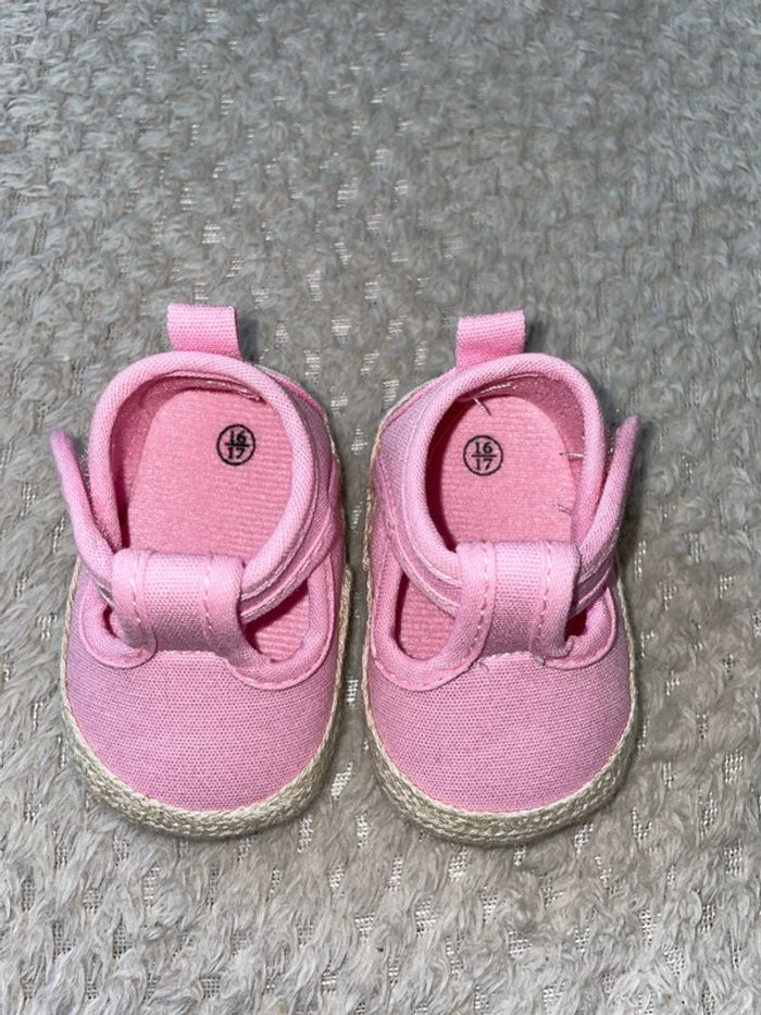 Chaussure bébé taille 16/17 - photo numéro 6