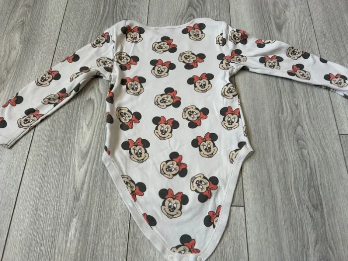 Lot bodys Disney manches longues 36 mois - photo numéro 4