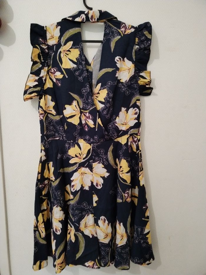 Combi à fleurs dos ouvert