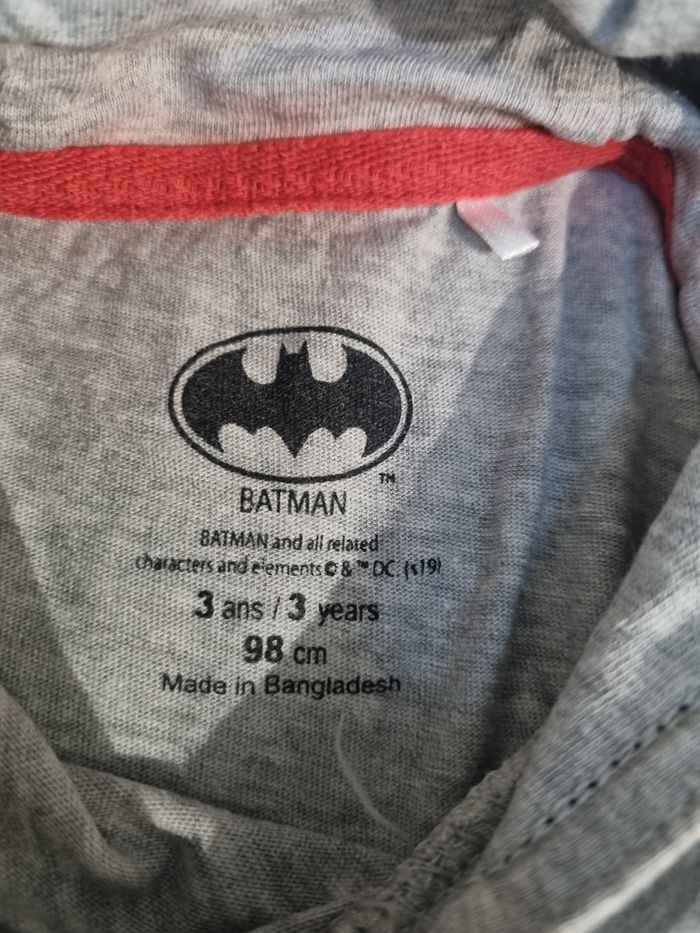Tshirt Batman 3ans 0,50€ - photo numéro 2
