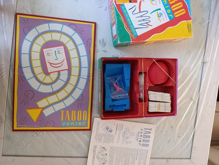 Jeu de société Tabou junior année 1996 Hasbro - photo numéro 2