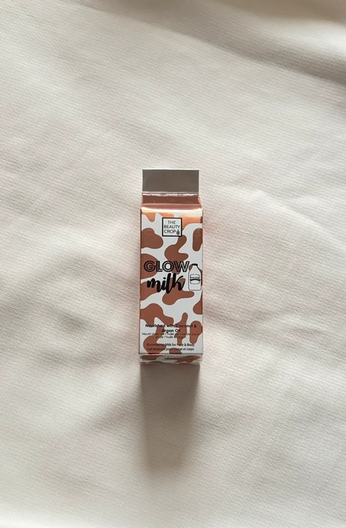 The beauty crop Glow Milk