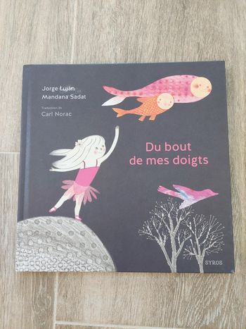 Livre "Du bout de mes doigts"
