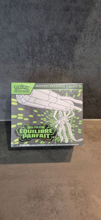 ETB Pokémon Méga-Évolution Équilibre Parfait neuve sous scellé