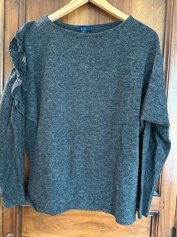 Magnifique pull gris de la marque Kiabi Taille M