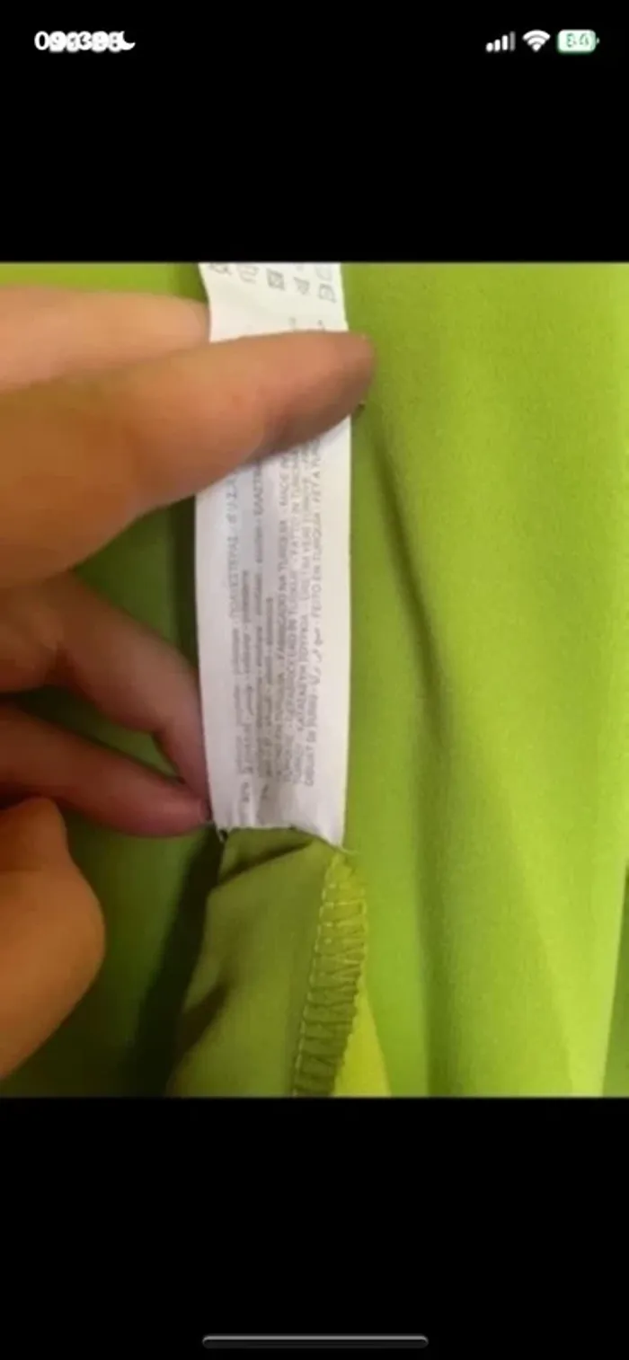 Robe verte midi couleur vert néon  Zara taille L - photo numéro 6