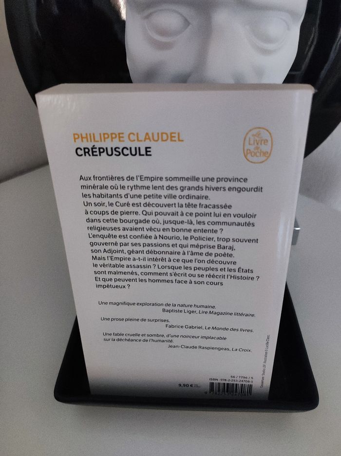 Crépuscule de Philippe Claudel Neuf - photo numéro 2