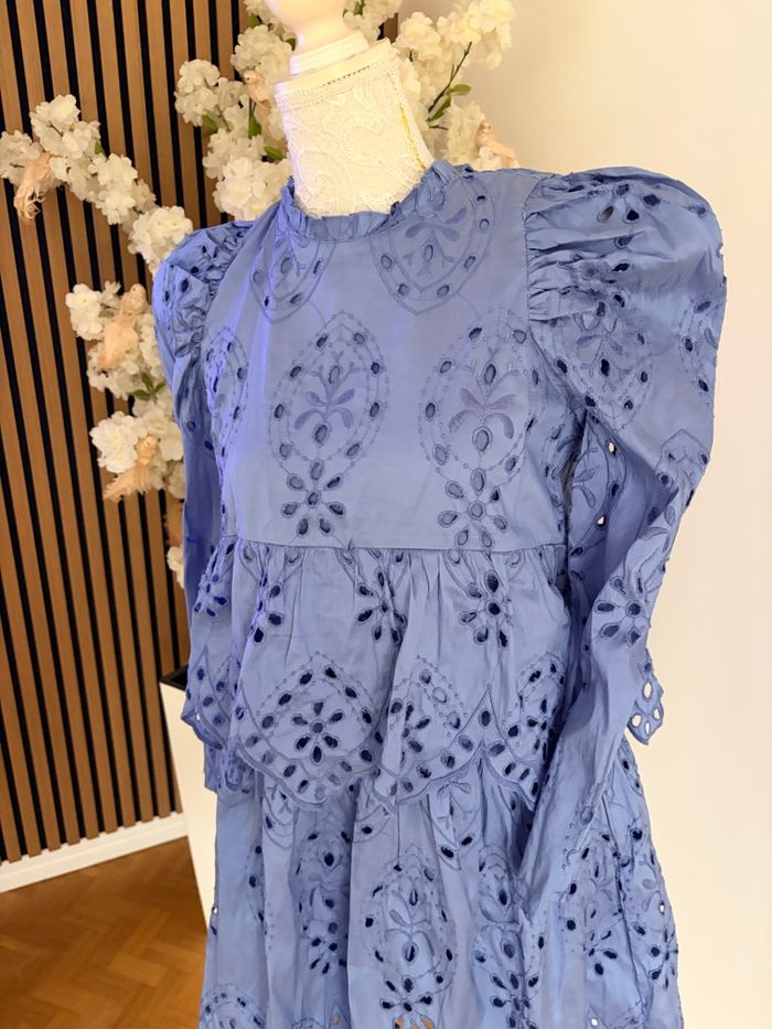 Robe Zara neuve chic taille M - photo numéro 4
