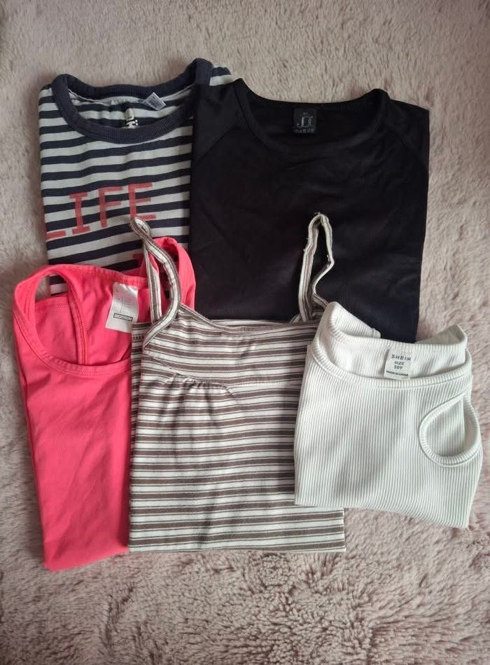 Lot t-shirts & débardeurs fille –10 ans - photo numéro 1