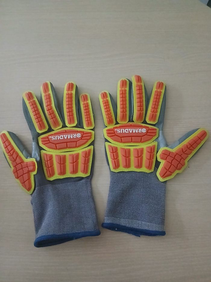 Gant de securite travail lourd nylon sableux micro