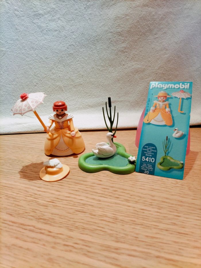 Playmobil 5410 - Princesse de l'étang Dame de compagnie