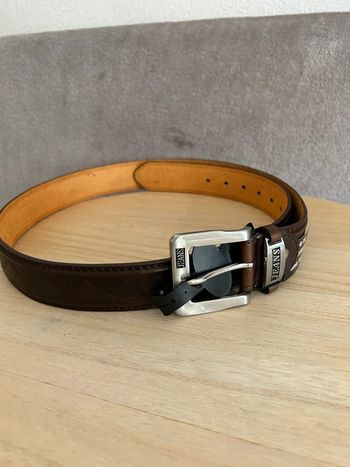 Ceinture en cuir marron taille 105 cm