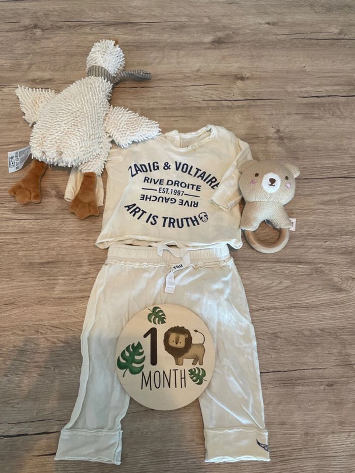 Tenue zadig et Voltaire mixte 1 mois