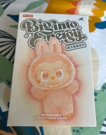 Labubu Big into Energy popmart une boite version 2
