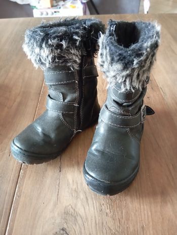 Bottines taille 24