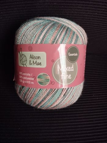 * 1 pelote verts beige blanc Mixed fine par Alison & Mae