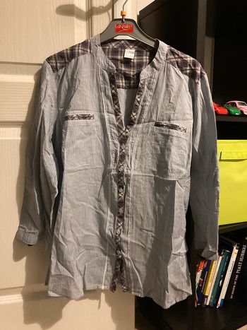 Chemise manches 3/4 rayée avec motif carreaux