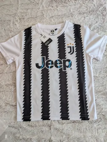 Juventus Maillot de foot Garçon Noir/Blanc Replica. 6 ans