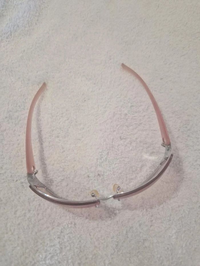 Lunettes de soleil rose teintées | Rétro Années 2000 - photo numéro 3
