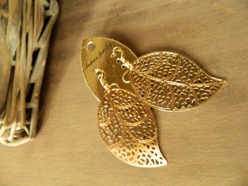 Boucles d'oreilles fantaisies neuves