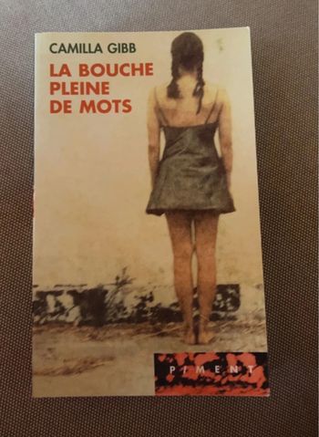 La bouche pleine de mot