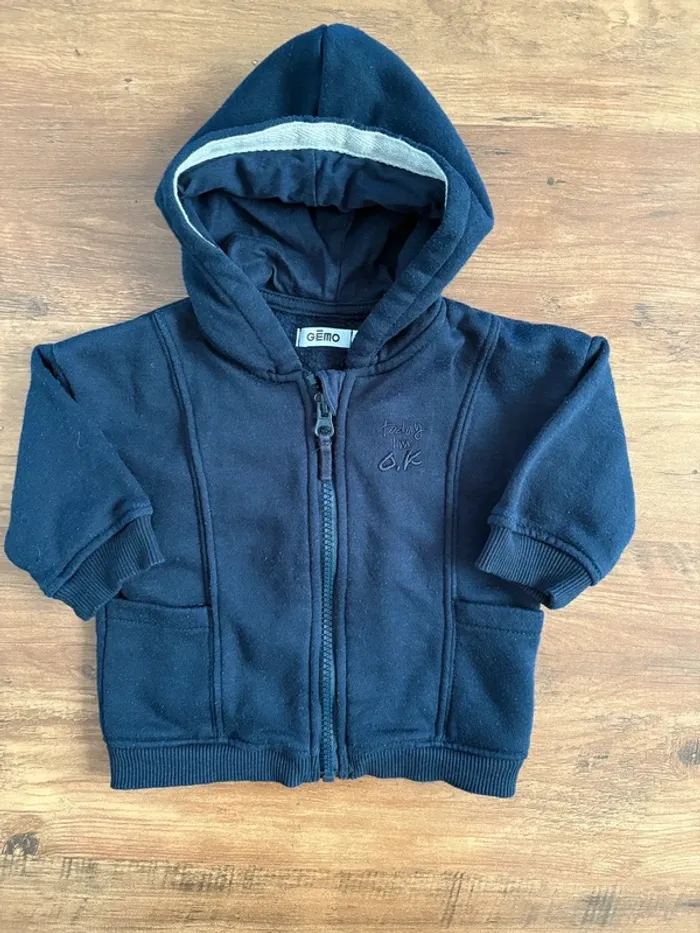 Veste capuche 6 mois