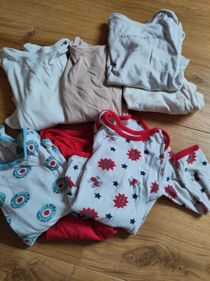 Lot de 7 bodies manches longues