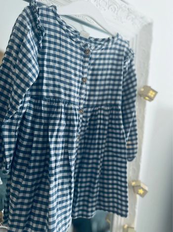 Jolie Robe Vichy bleu et blanche taille 92cm