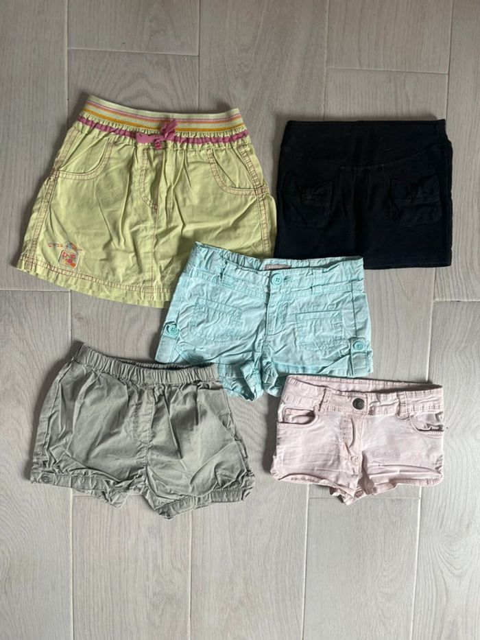 5 jupes shorts 2ans