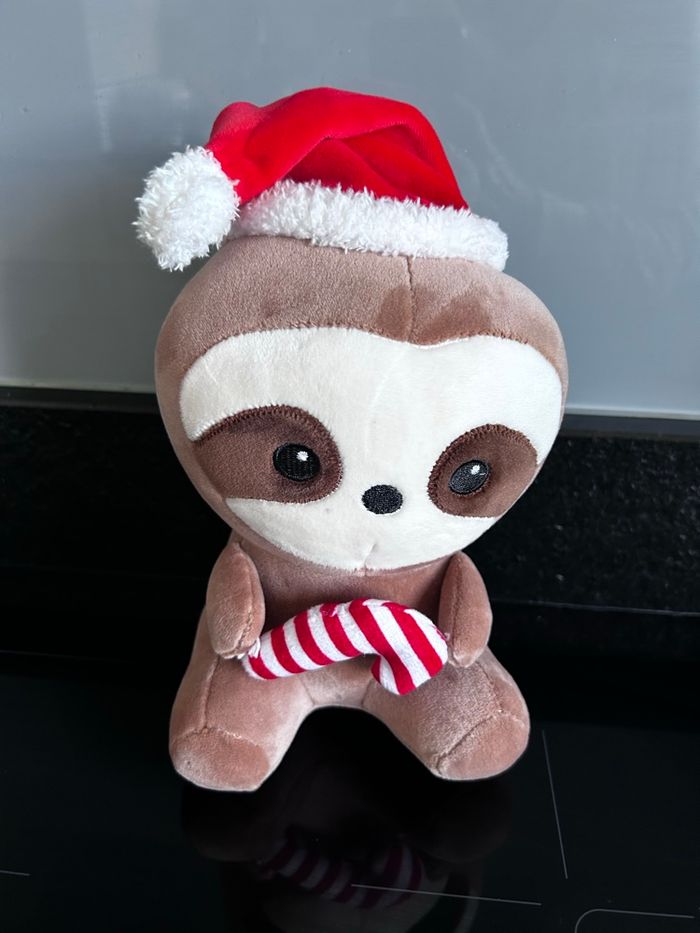 Peluche paresseux de Noël